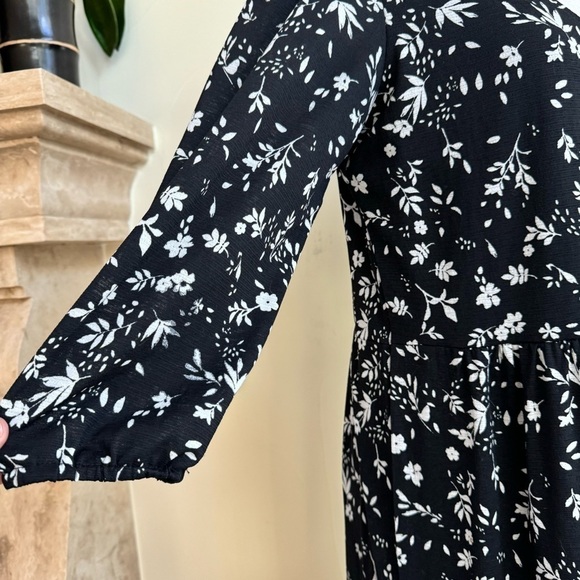 Jane and Delancey Black Floral Stretch High Waist A Line Midi Womens Size M - Picture 5 of 15